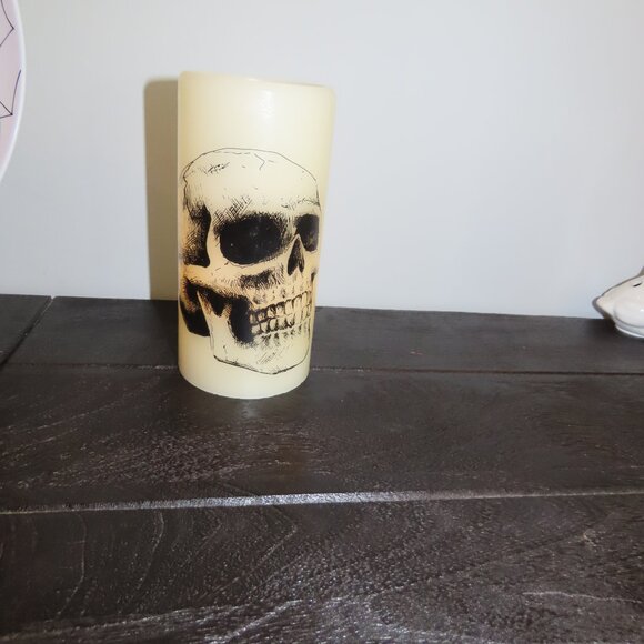 Set of 3 Battery Operated Wax Halloween Candles - Picture 4 of 5